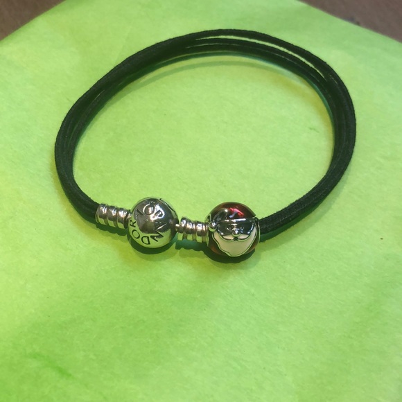 Pandora Santa 🎅🏼 Charm & Bracelet